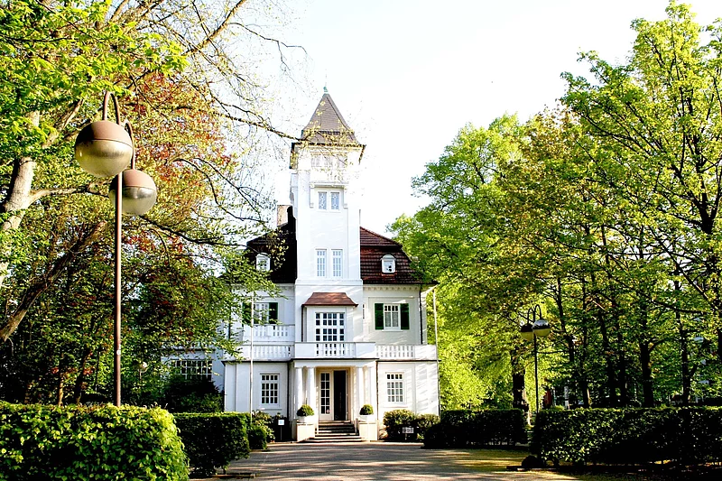 Dies ist ein Foto vom Glinder Gutshaus.