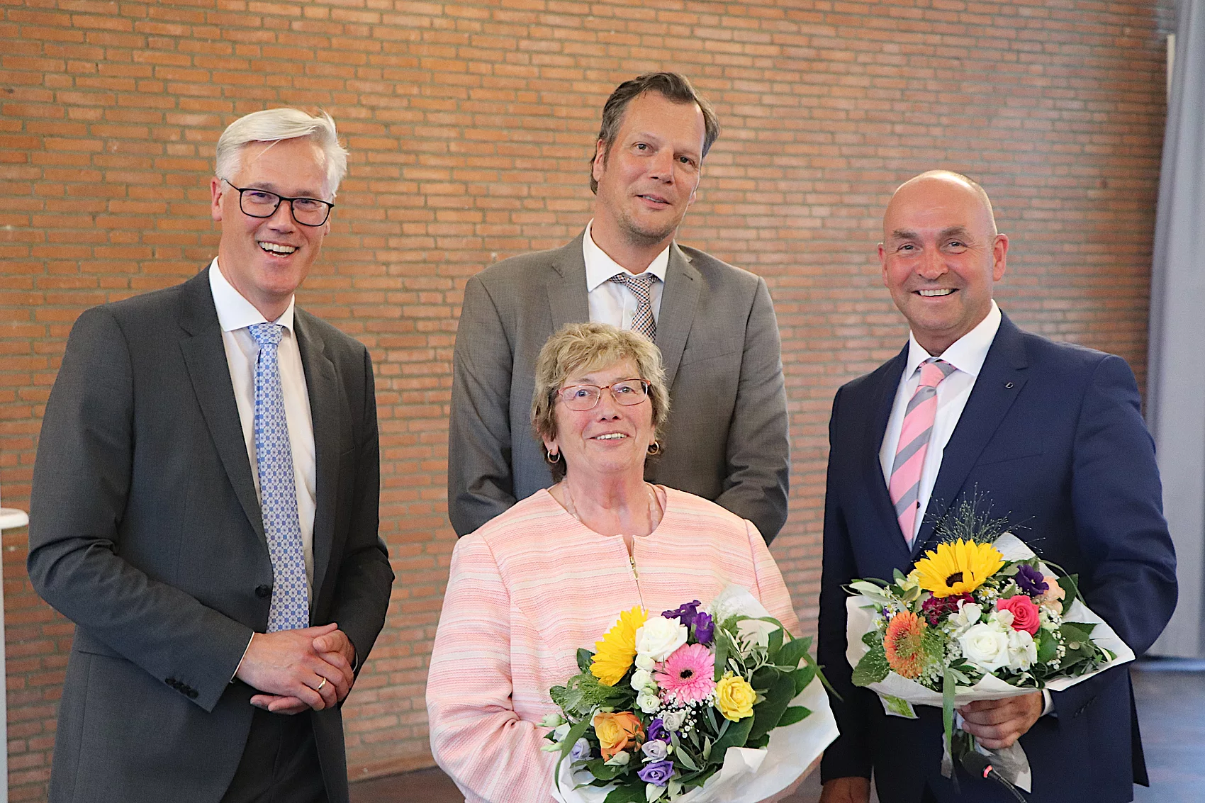 v.l.n.r. Bürgermeister Rainhard Zug, 2. stell. Bürgervorsteherin Barbara Bednarz FDP, Bürgervorsteher Claus Peters CDU, stell. Bürgervorsteher Oliver Sendzik SPD Foto: Stadt Glinde