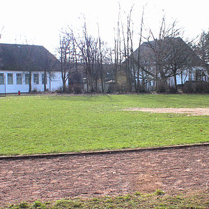 Dies ist ein Foto vom Sportplatz der Grundschule tannenweg. Foto: Stadt Glinde