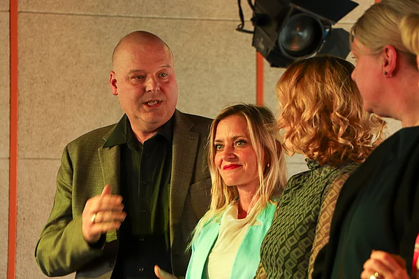 Architekt Jan Hage und Glindes Bauamtsleiterin Fruszina Ascherl