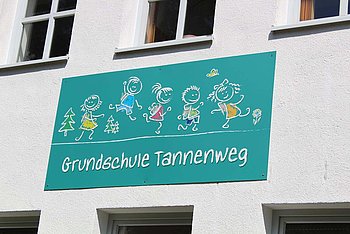 Die Grundschule Tannenweg Foto: Stadt Glinde