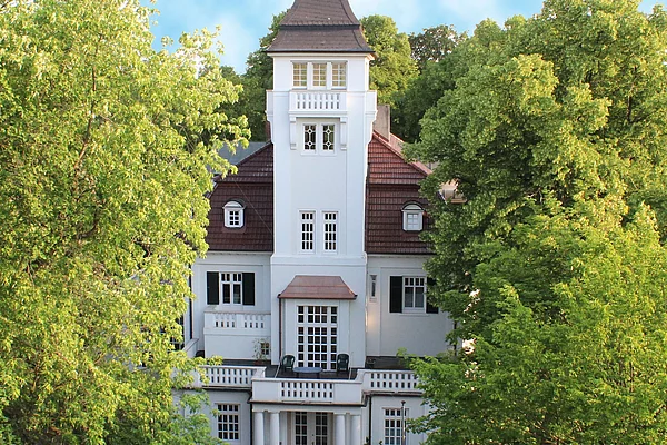 Dies ist ein Foto vom Glinder Gutshaus.