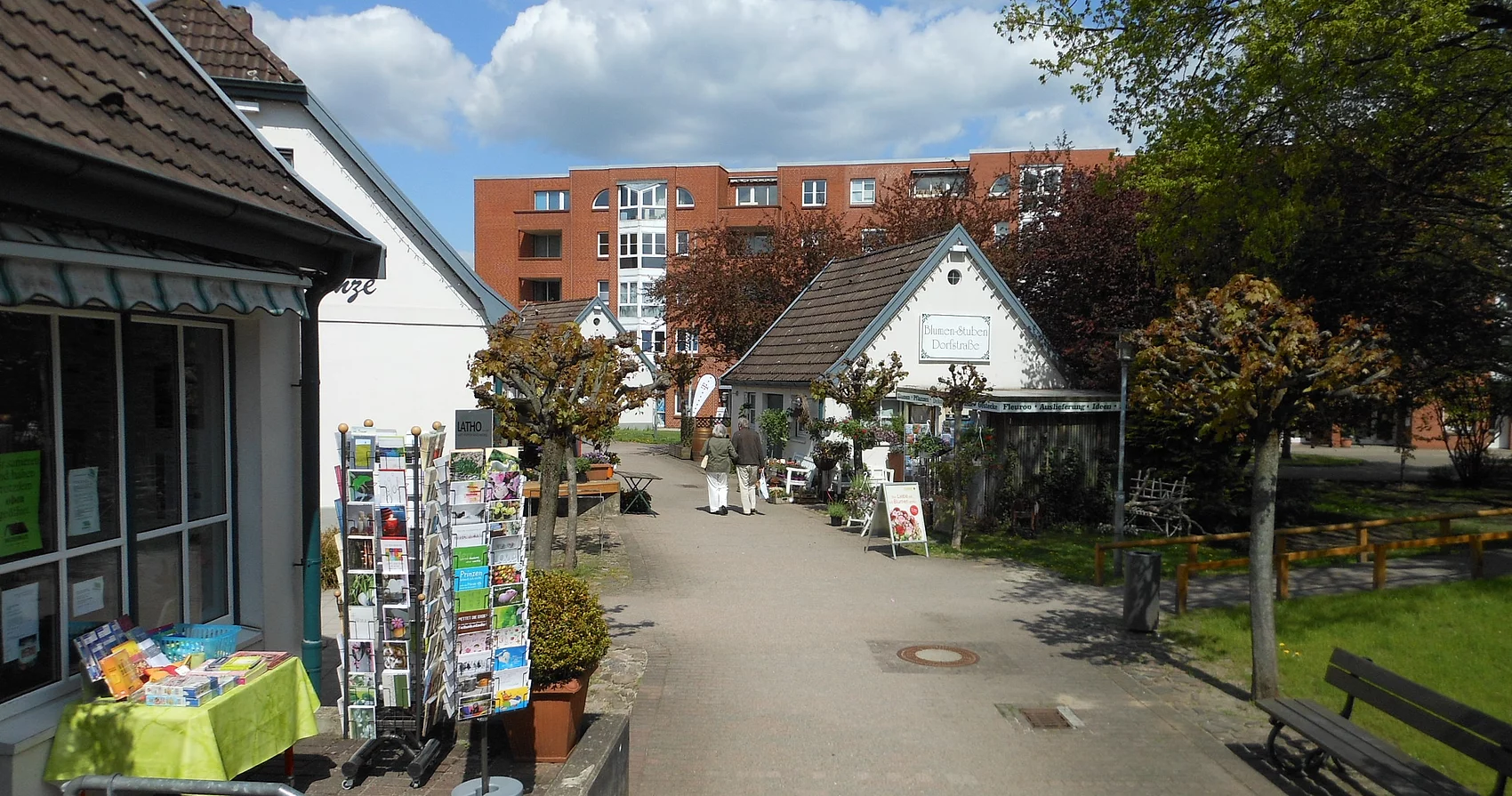 Dies ist ein Foto von der Dorfstraße in Glinde.