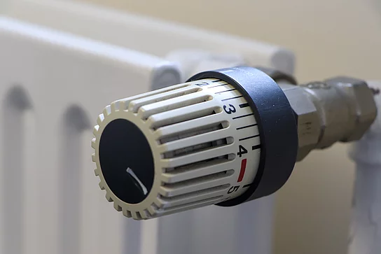 Ein Thermostat eines Heizkörpers