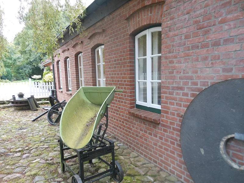 Dies ist ein Foto von der Glinder Kupfermühle von außen. 