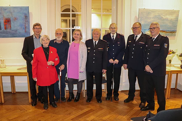 Gruppenfoto der geehrten Personen.