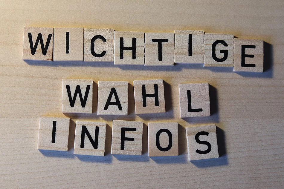 Buchstaben zeigen die Worte wichtige Wahlinfos
